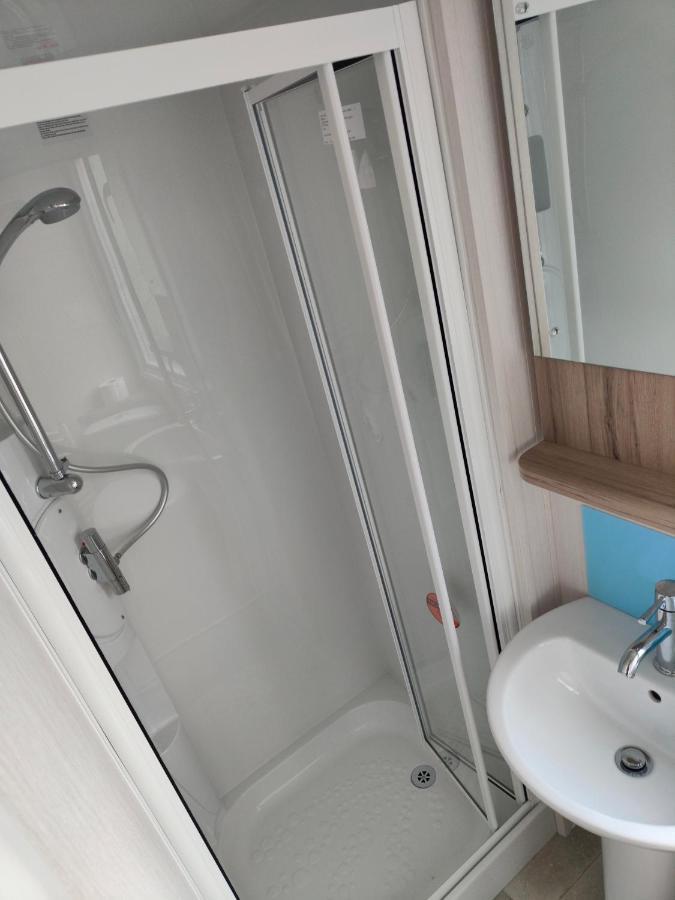 J6 Static Caravan, Fairway Holiday Park Sandown Eksteriør billede